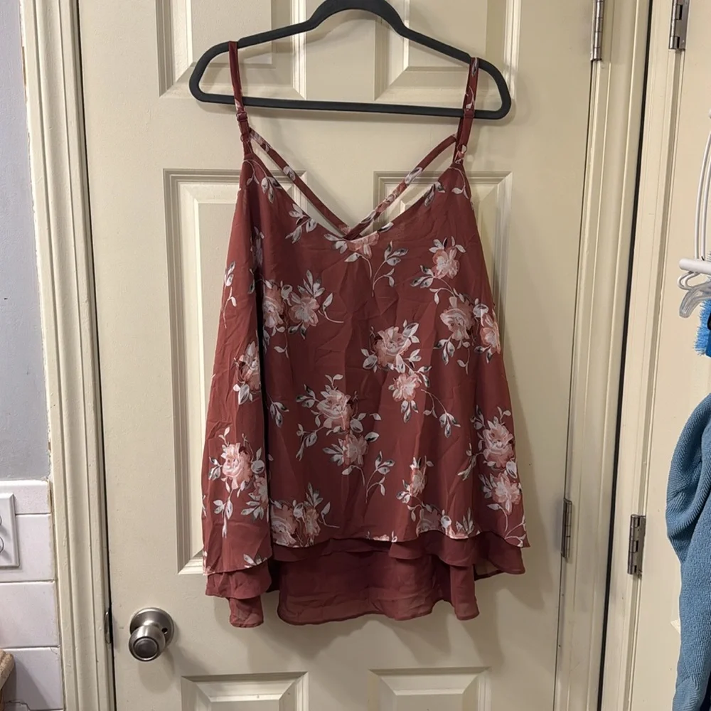 Torrid Pink Floral Sleeveless Camisole - Picture 3 of 3